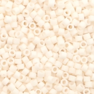 Abalorios Miyuki Delica's 11/0 Opaque matte bisque white DB-1510