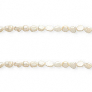 Perlas de agua dulce imperfectas nugget ovalada 9x7-8mm Blanco natural