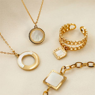 Set de inspiraciones Ideas de joyería elegante con colgantes de acero inoxidable