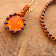 Tutorial ♡ DIY – Pulsera de macramé con abalorios y un colgante a juego ♡