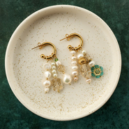 Nuevo Nuevos abalorios acrílicos con detalles dorados