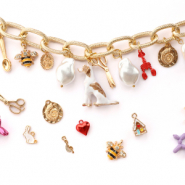 Nuevo Mega colección de colgantes metálicos