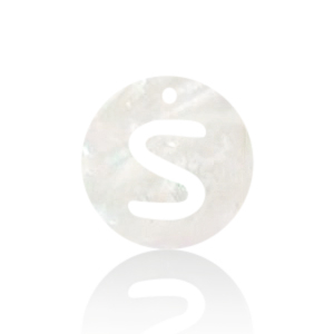 Colgantes conchas especial letra S Blanco (color natural)