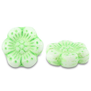 Abalorios Checos boho flower 14mm Verde chiaro