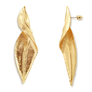 Pendientes trendy hoja Dorado