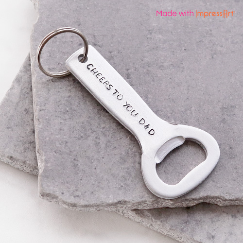 Elabora llaveros con ImpressArt y colgantes de cuero DQ