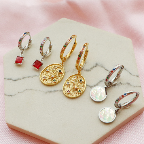 Personaliza estos bonitos pendientes de acero inoxidable