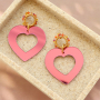 Trucos para crear pendientes llamativos con las flores y corazones Plexx  