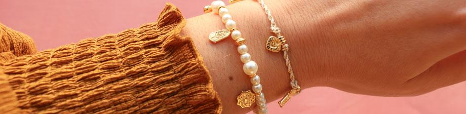 Novedad en colgantes met&aacute;licos DQ