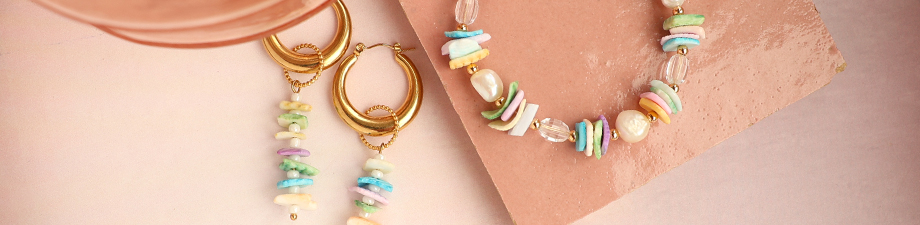 Nuevas y coloridas conchas veraniegas